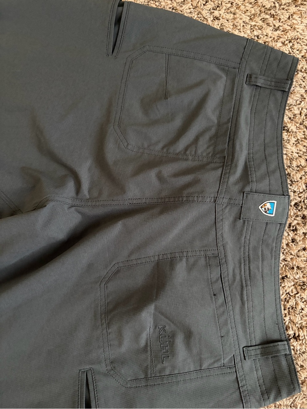 Kuhl Men's Silencr Carbon 38x30 Cargo Pants - Excellent Condition